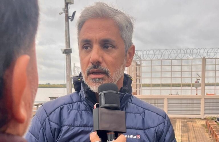 Arriban dos buques sanitarios de la Armada para asistir a las poblaciones ribereñas afectadas por las crecidas