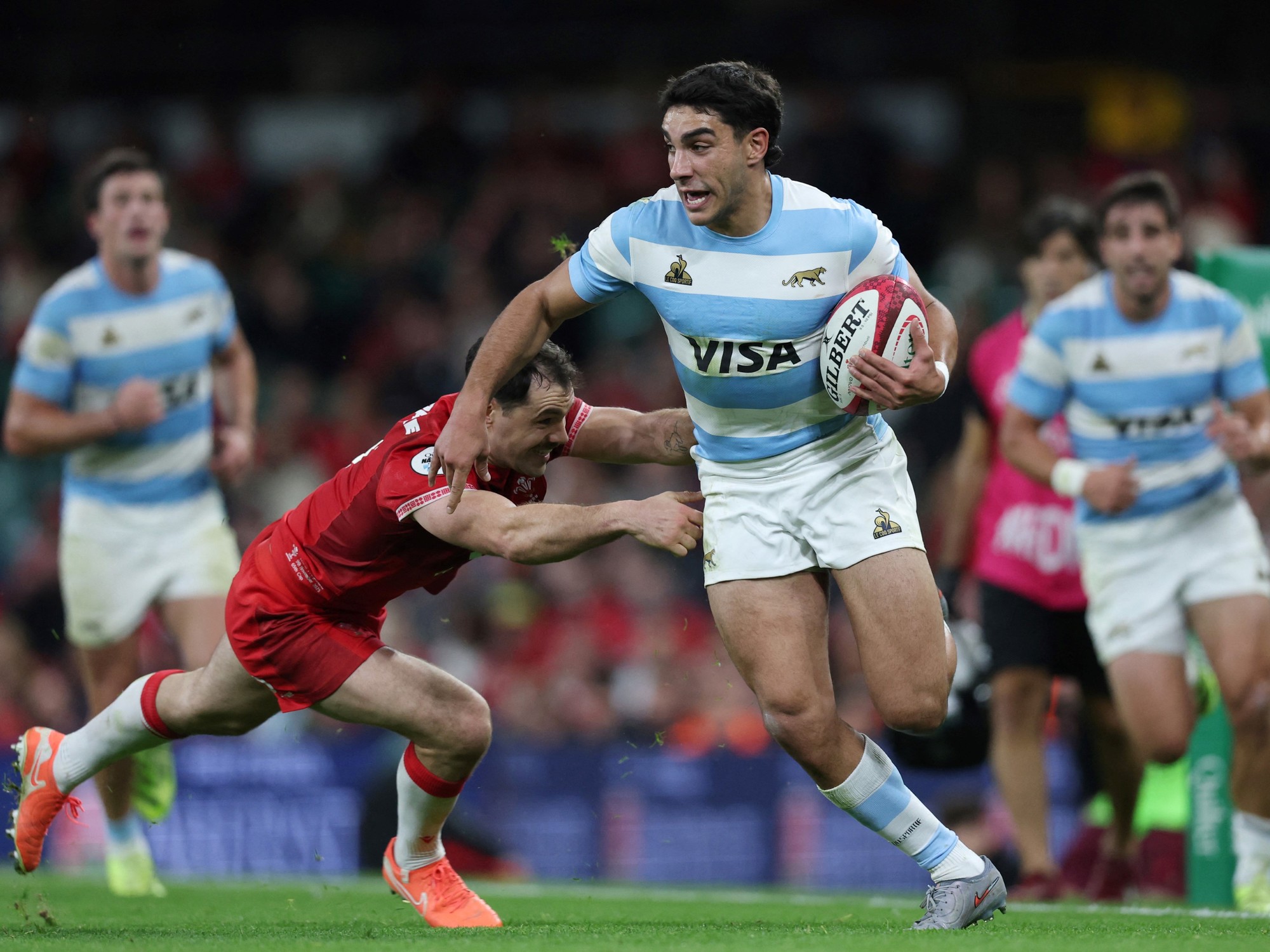 Bajas y modificaciones obligadas en Los Pumas para la gira por Europa