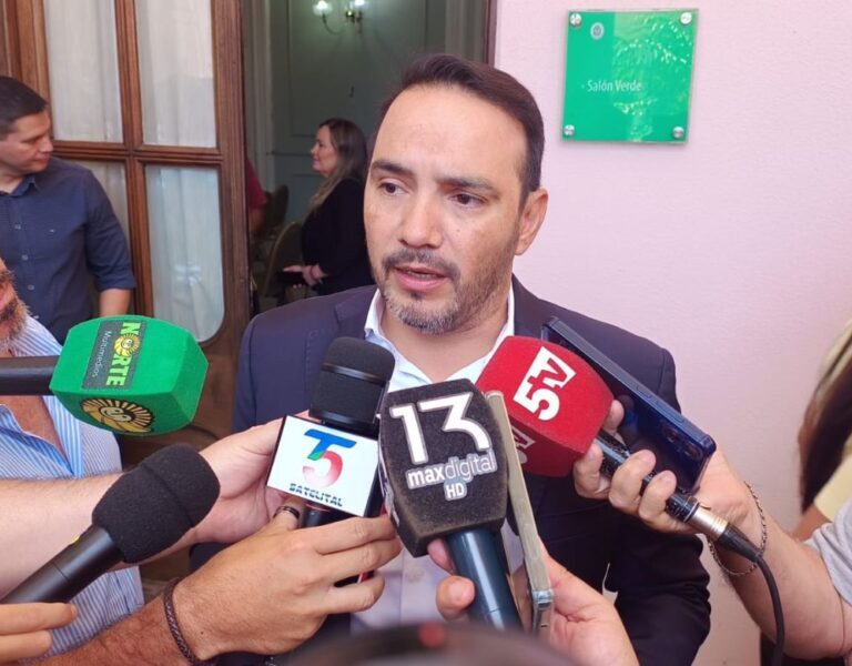 Corrientes reactiva la construcción de más de 200 viviendas que estaban paralizadas por Nación