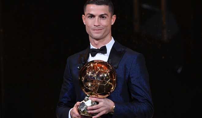 Cristiano Ronaldo fue elegido como el mejor de la historia por los fans