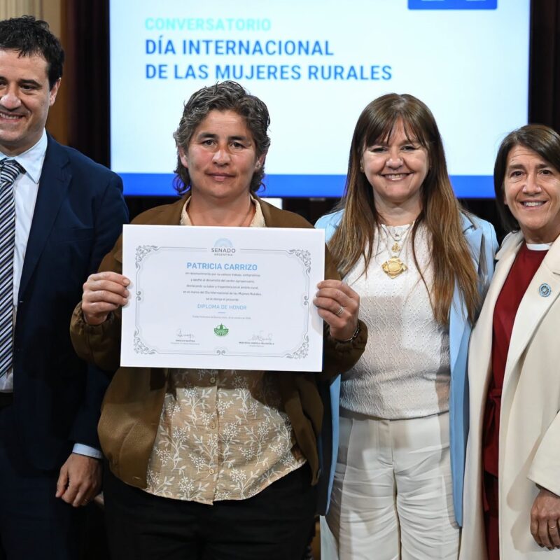 Destacan el rol de las mujeres rurales en el desarrollo agropecuario durante una jornada en el Congreso