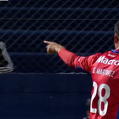 El Pity Martínez protagonizó un cruce con hinchas de Tigre tras la derrota ante Atlético Tucumán