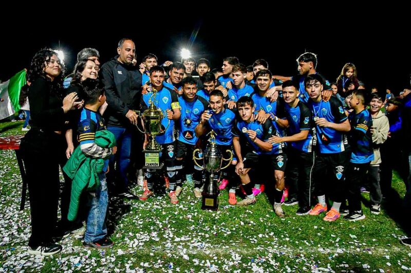 Estrellitas de San Antonio se consagró campeón en Saladas