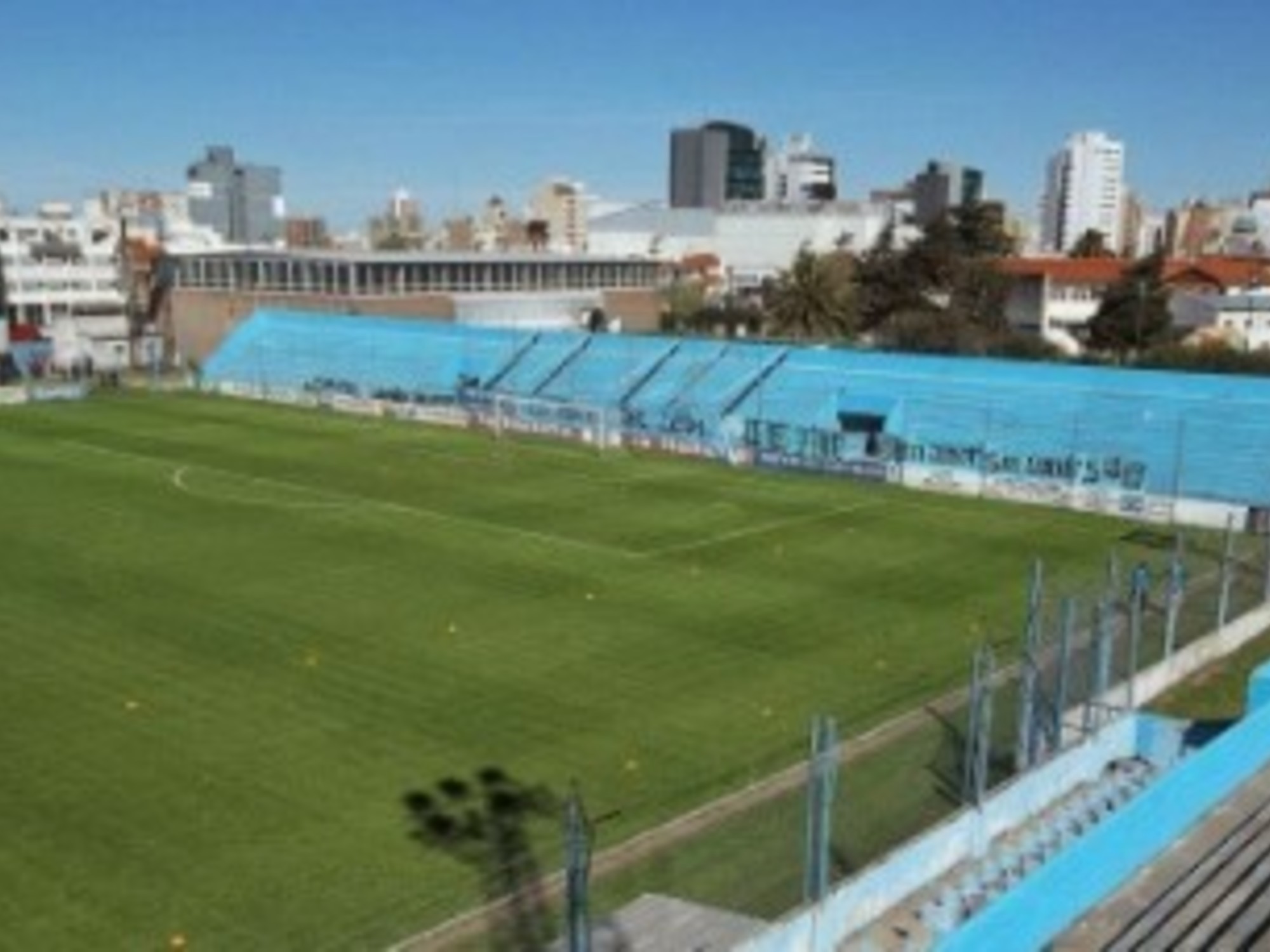 Estudiantes de Río Cuarto y Aldosivi se miden por el Torneo Clausura