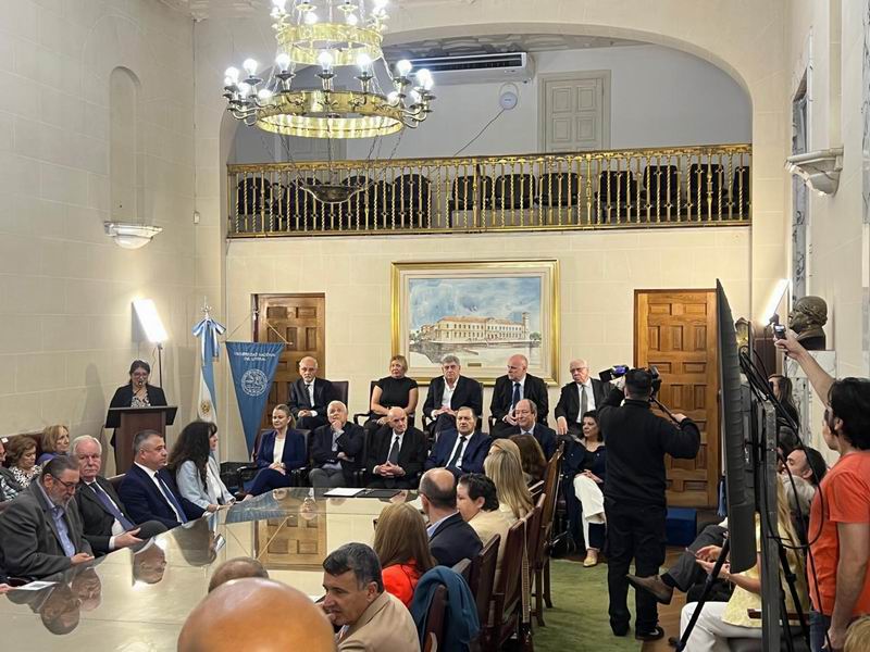 Homenajearon al exgobernador correntino Ricardo Leconte en la Universidad Nacional del Litoral
