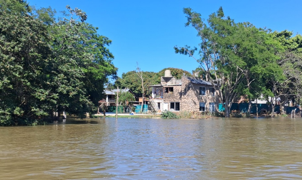 Itatí: llevarán adelante un operativo integral de asistencia por la crecida del río