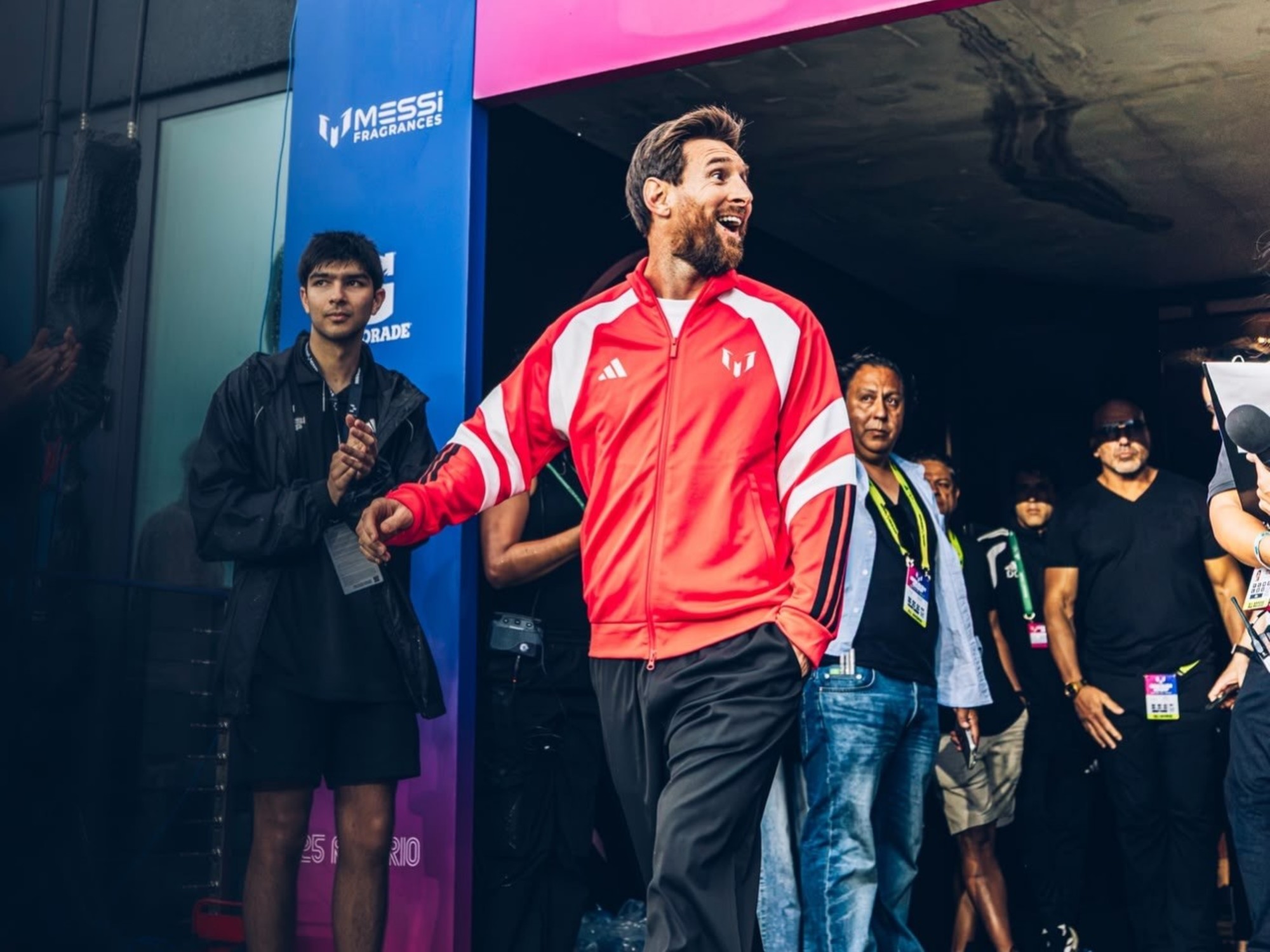 Lionel Messi decidió no viajar a Londres y se ausentará de la ceremonia del Balón de Oro