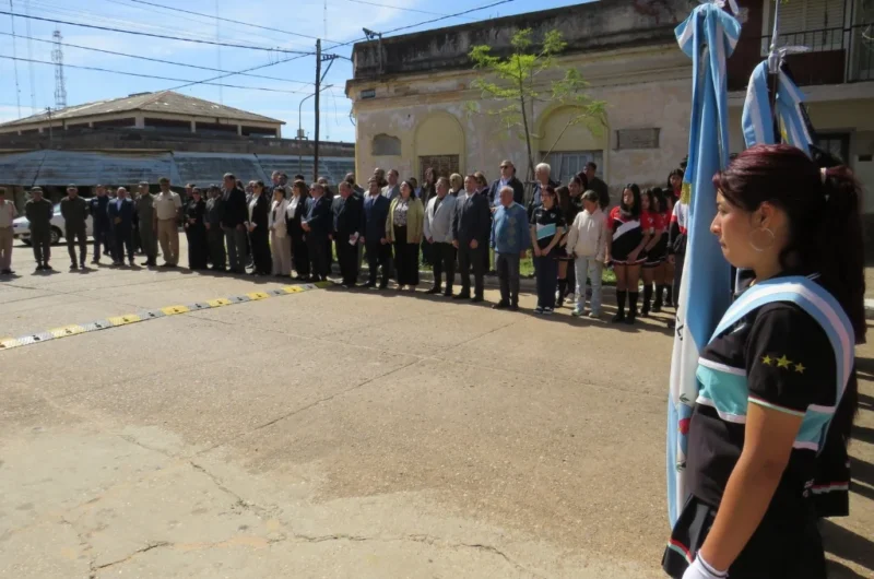 Paso de los Libres: referentes del desarrollismo rindieron homenaje a Arturo Frondizi en su ciudad natal