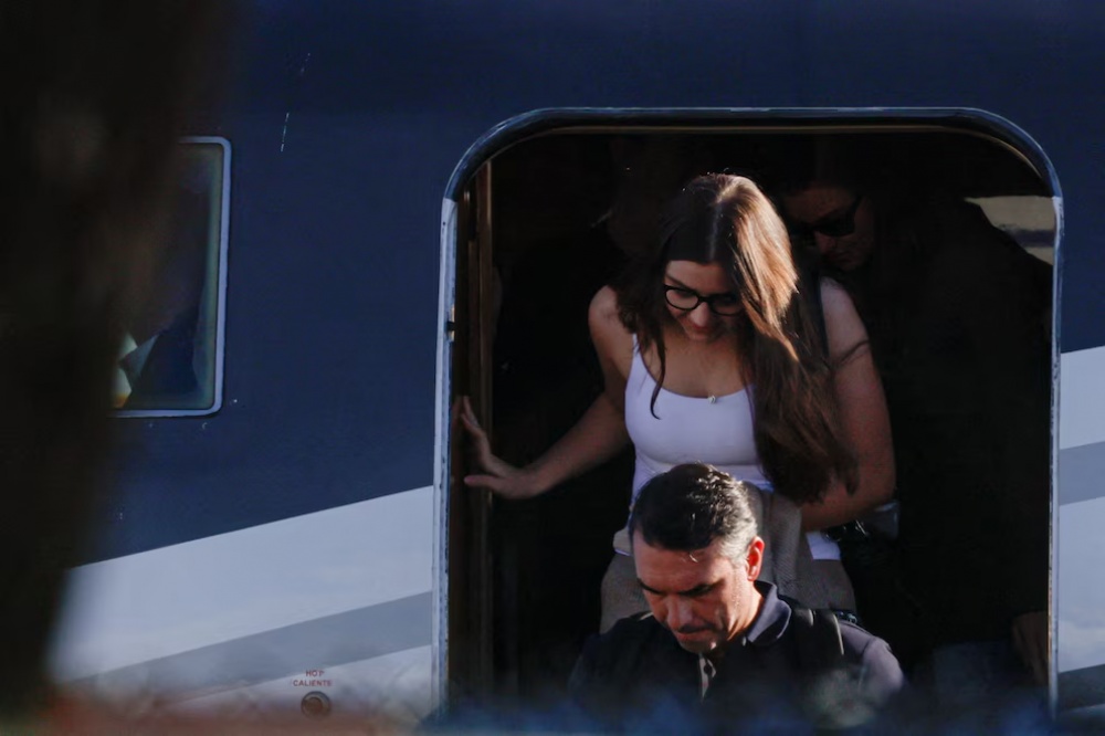 Policía de Brasil informó que no registra la salida de Bolsonaro