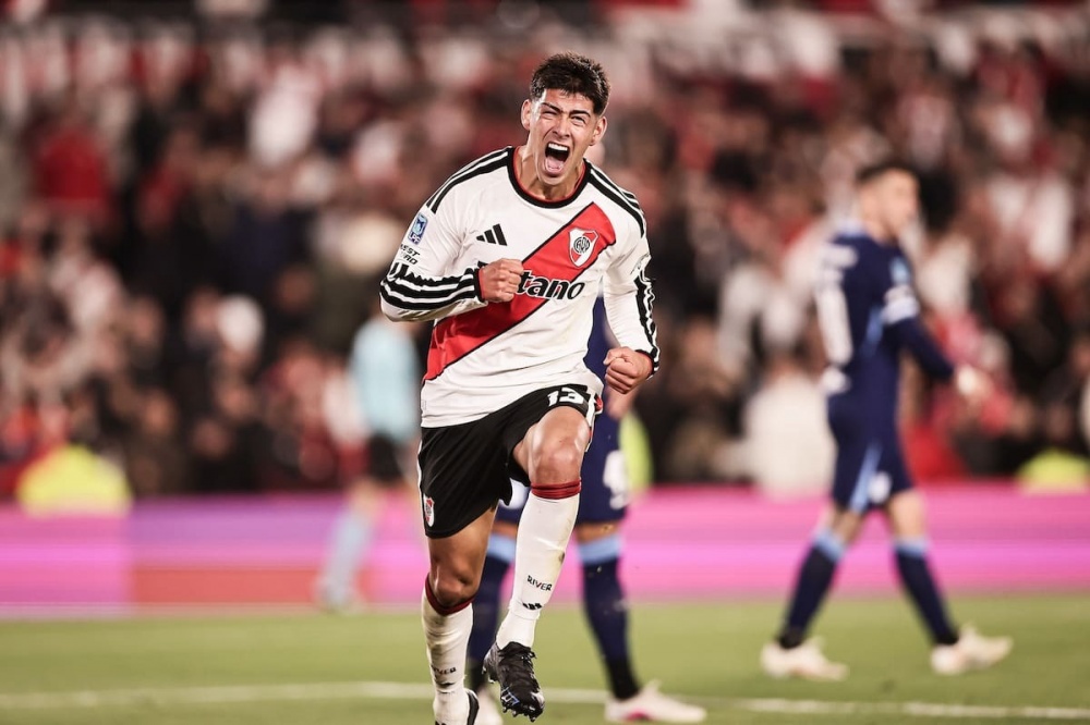 River venció a Racing por la mínima y se prepara para el Superclásico