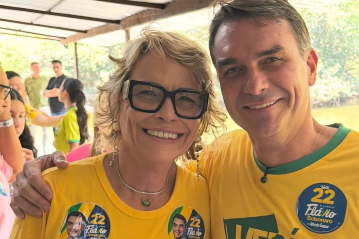 Rogéria Bolsonaro rompió el silencio tras la salida de su hijo a EE.UU.