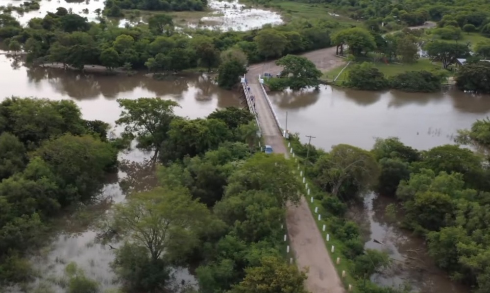 Sigue cerrado el camping Puente Pexoa por la crecida del Riachuelo