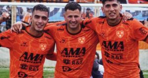 Un exjugador de Independiente y Racing metió a Berazategui en la final de la Primera C